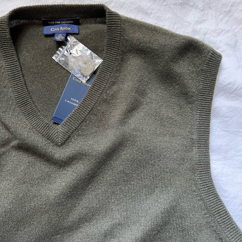 cashmere green sweater vest, brand new